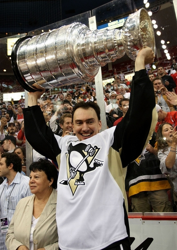 Šatan a stanley cup
